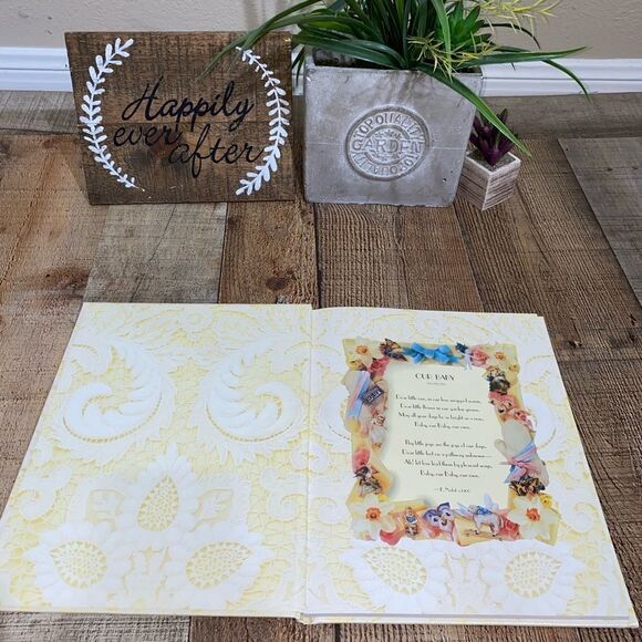 Cynthia Hart Baby's Book Keepsake Victorian Journal Album Antique CR Gibson. - Picture 7 of 13